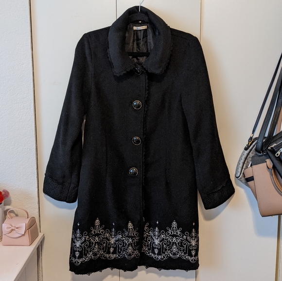 Axes Femme Coat - Picture 3 of 7